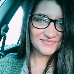 Meet your Posher, Tori